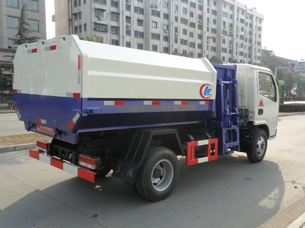 東風福瑞卡掛桶式5方垃圾車