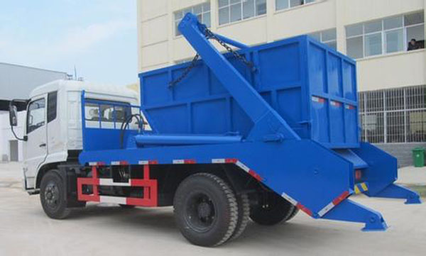 東風天錦8噸擺臂式垃圾車