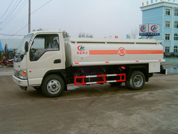 江淮駿鈴5噸流動加油車
