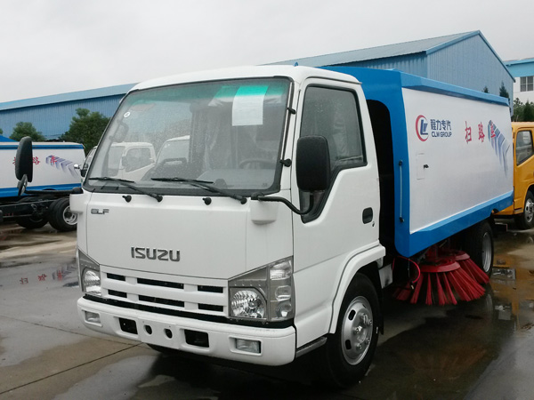 慶鈴新款掃路車