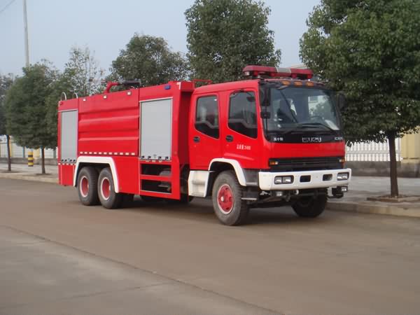 慶鈴后雙橋雙排座水罐泡沫消防車