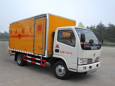 東風(fēng)福瑞卡爆破器材運(yùn)輸車
