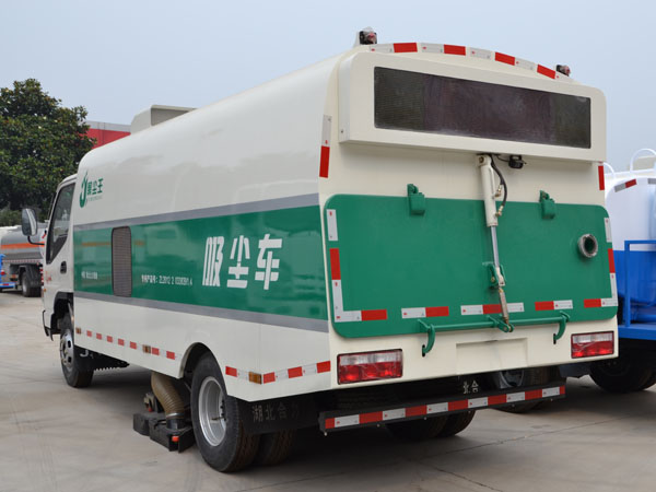 江淮新款帥鈴吸塵車