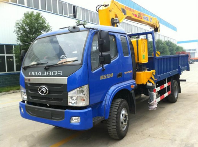 福田時代（可裝2~6.3噸吊機）隨車起重運輸車