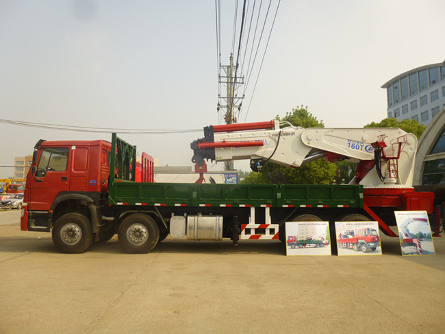 程力威160噸（可裝20~160噸吊機）隨車起重運輸車