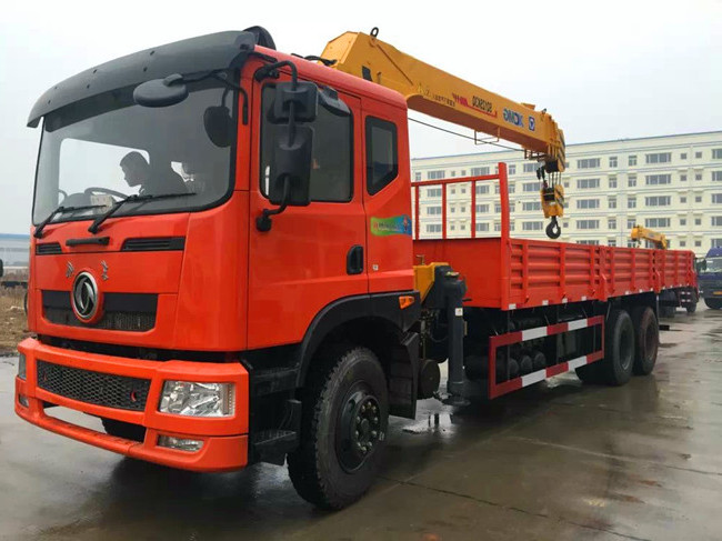 D701后八（可裝6.3~12噸吊機）輪隨車吊起重運輸車