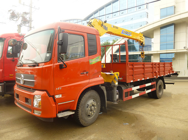 東風天錦（可裝3.2~8噸吊機）隨車起重運輸車