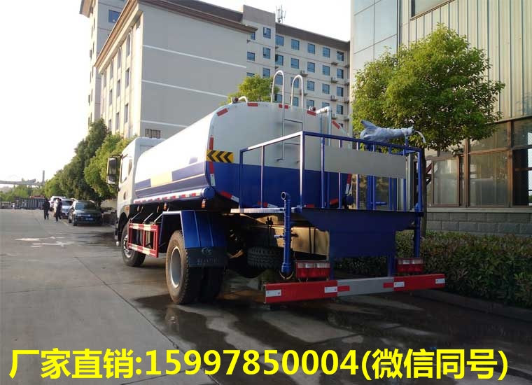 東風多利卡10灑水車