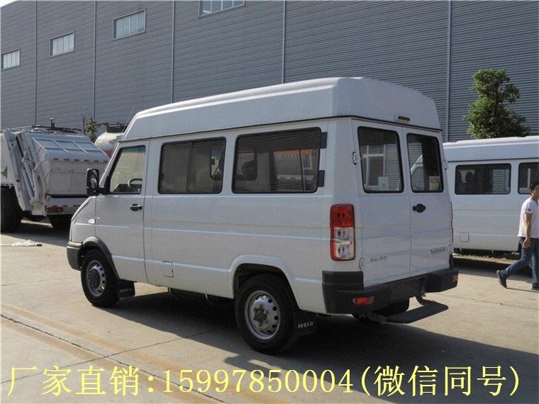 依維柯得意殯儀車