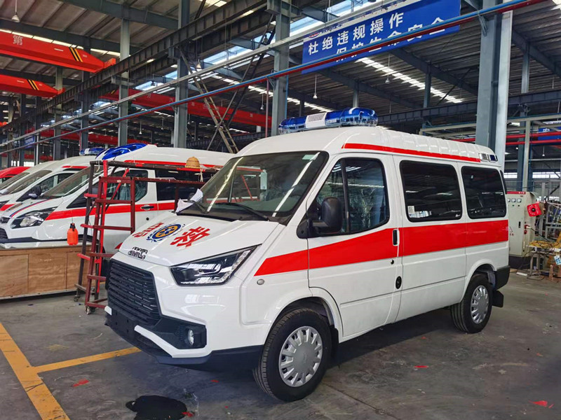 江鈴特順救護(hù)車(chē)