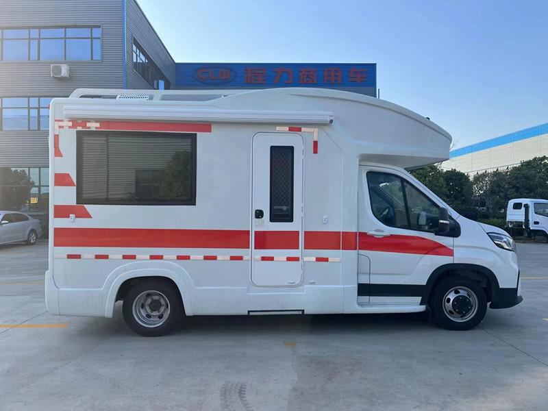 大通V90體檢車